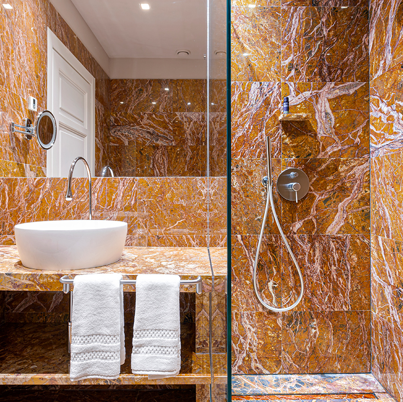 Galleria Vik Milano Bathroom Suite